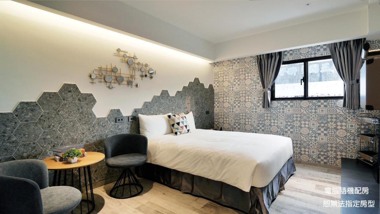 K Hotel - Yizhong Taichung Luaran gambar