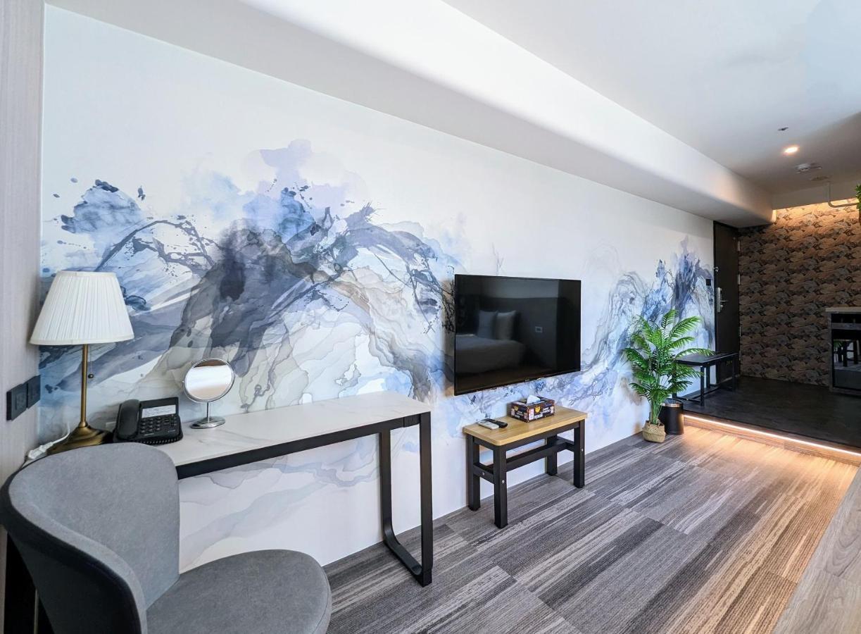 K Hotel - Yizhong Taichung Luaran gambar