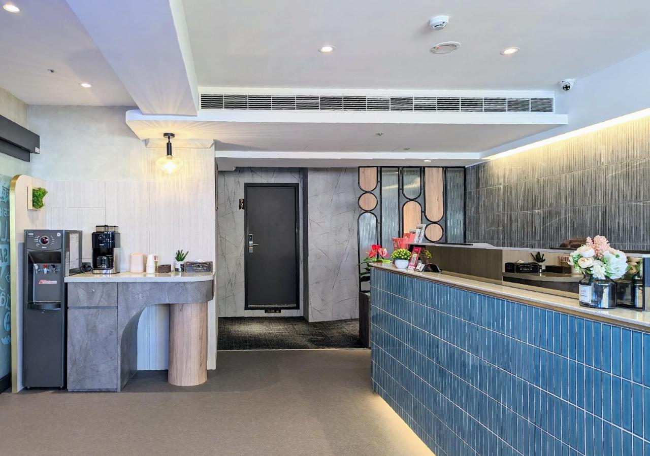K Hotel - Yizhong Taichung Luaran gambar