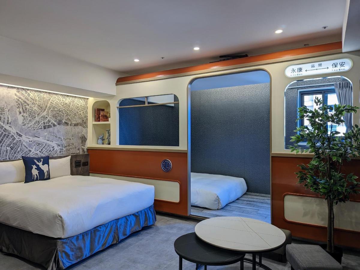 K Hotel - Yizhong Taichung Luaran gambar