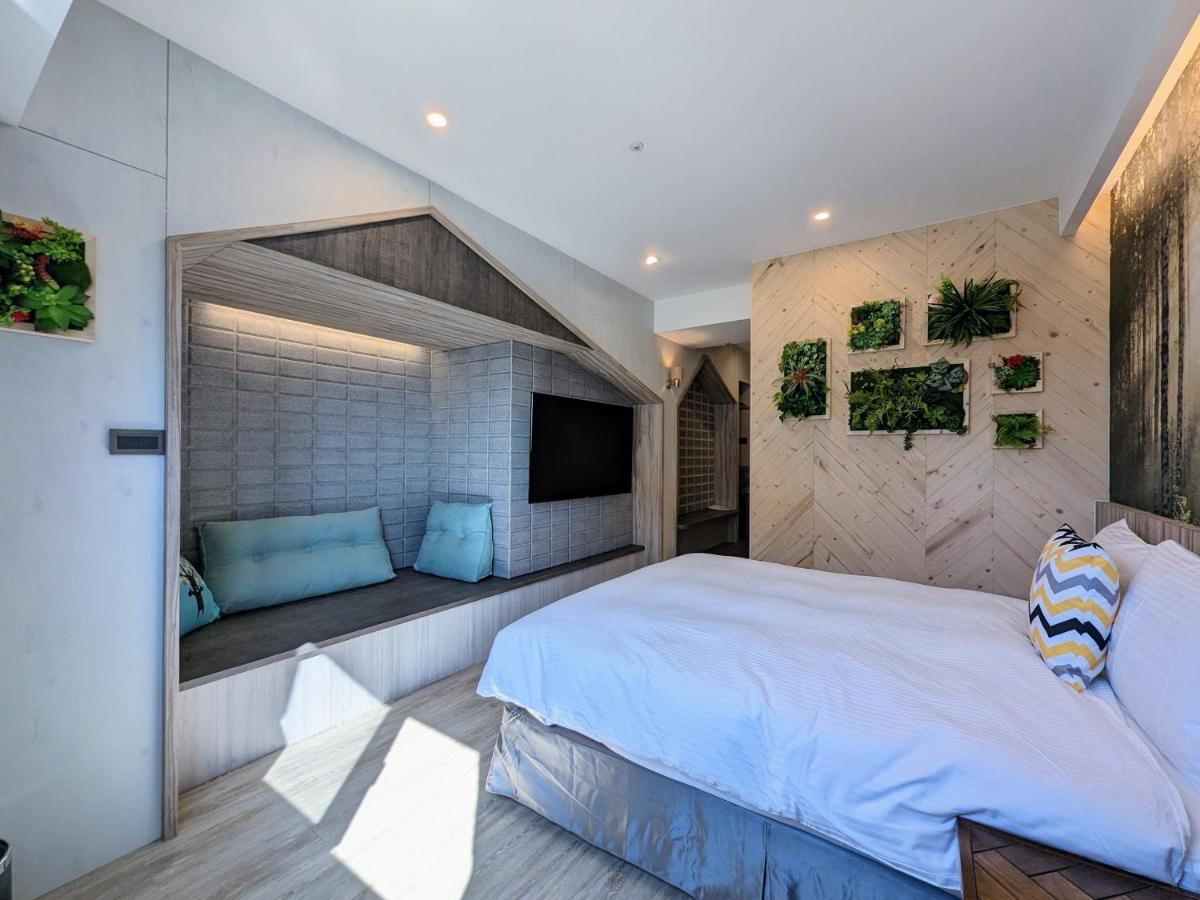 K Hotel - Yizhong Taichung Luaran gambar