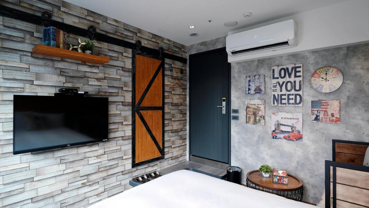 K Hotel - Yizhong Taichung Luaran gambar