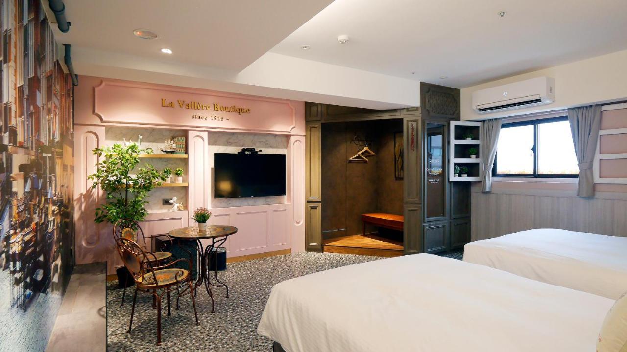 K Hotel - Yizhong Taichung Luaran gambar