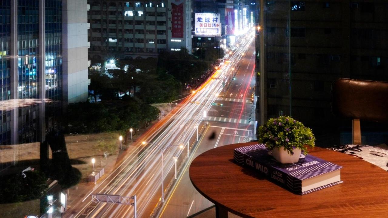 K Hotel - Yizhong Taichung Luaran gambar